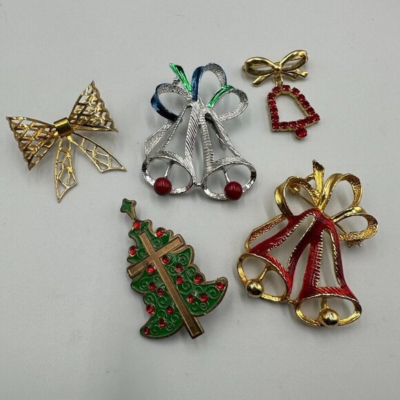 Vintage Christmas Brooch Lot Silver Gold Tone Holiday Pins Bells Bows Cross Tree - Picture 1 of 10